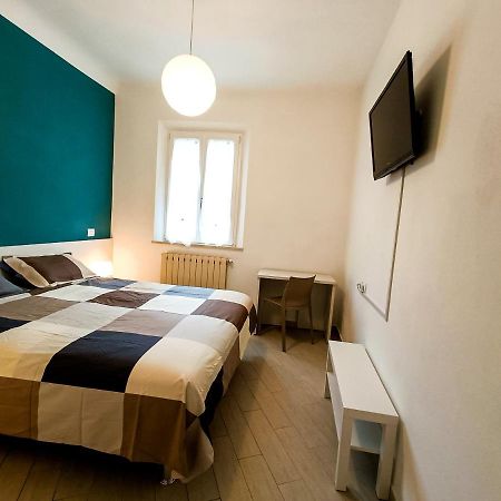 Firsthouse - Nel Centro Storico Con Parcheggio Gratuito Appartement Siena Buitenkant foto